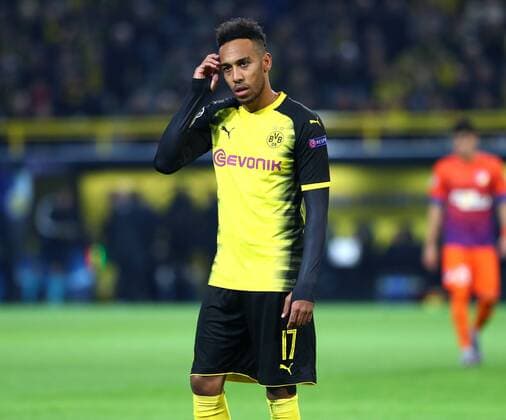 Wednesday 01 11 2017 Season 2017 2018 UEFA Champions League 4 Matchday in Dortmund Signal Iduna Park BVB 09 Borussia Dortmund Apoel Nicosia Pierre Emerick Aubameyang BVB mourns a missed scoring opportunity