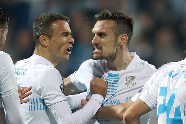 Bilder des Tages - SPORT UEFA Europa League - HNK Rijeka vs Austria Wien 02.11.2017., Rijeka, Croatia - UEFA Europa League, group D, round 4, HNK Rijeka - Austria Wien. Zoran Kvrzic, Marko Vesovic.  GoranxStanzl PIXSELL