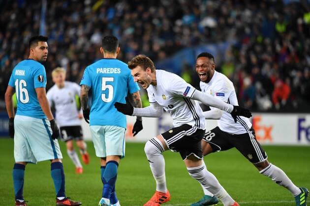Fotball Menn UEFA Europa League Rosenborg - Zenit Lerkendal Stadium, Trondheim, Norway 2 november 2017 Nicklas Bendtner har scoret1-0 for Rosenborg og jubler Foto : Arve Johnsen, Digitalsport 