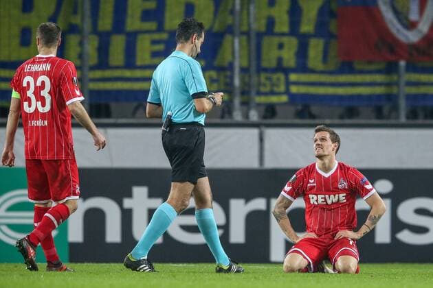 Aleksandar Stavrev Referee Simon Zoller FC Koeln 11 to Foul 1 FC Koeln BATE Borisov Koeln Copyright: xEIBNER BenjaminxHornx EP_BHN