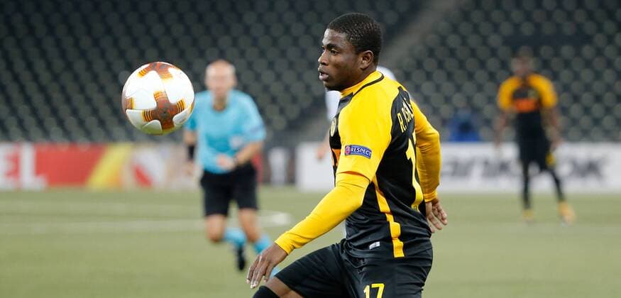 02 11 2017 Stade de Suisse Bern SWITZERLAND Season 2017 2018 Men Soccer European League BSC Young Boys Bern Dynamo Kiev Roger Assale Young Boys
