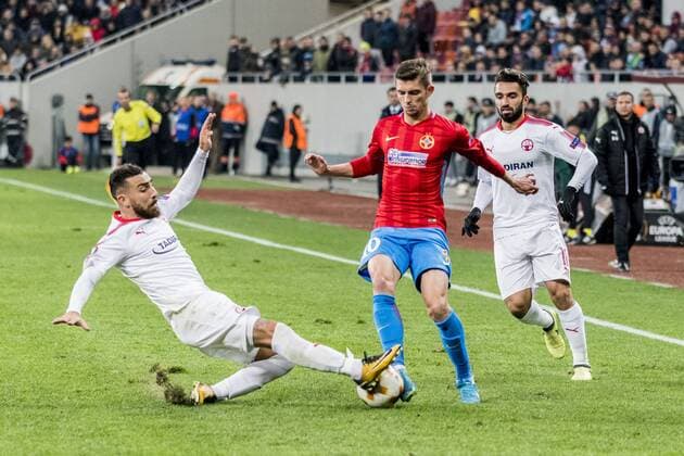 November 3, 2017: Florin Tanase 10 (FCSB Bucharest)and Dor Elo 81 (Hapoel Beer-Sheva) during the UEFA Europa League 2017-2018, Group Stage, Groupe G game between FCSB Bucharest (ROU) and Hapoel Beer-Sheva FC (ISR) at National Arena Stadium, Bucharest, Romania ROU.  Copyright: xCronos CatalinxSoarex cronoscs3112017113434