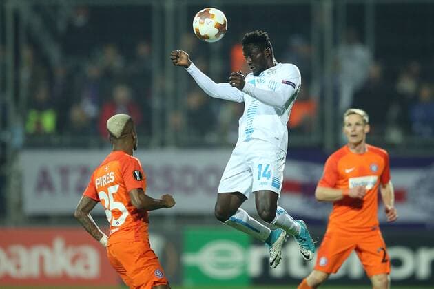 (171103) -- RIJEKA, Nov. 3, 2017 -- Boadu Maxwell Acosty (C) of HNK Rijeka competes for a header during the UEFA Europa League football match between HNK Rijeka and Austria Wien in Rijeka, Croatia, on Nov. 2, 2017. Austria Wien won 4-1. ) (SP)CROATIA-RIJEKA-UEFA EUROPA LEAGUE-HNK RIJEKA VS AUSTRIA WIEN GoranxStanzl 