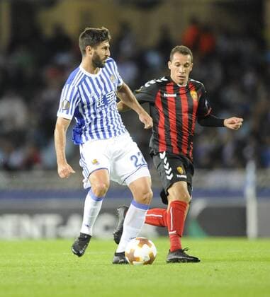 Partido de la Europa League entre la Real Sociedad y el Vardar en Anoeta. En la imagen, Navas. Europa League match between Real Sociedad and Vardar. In this picture, Navas. 