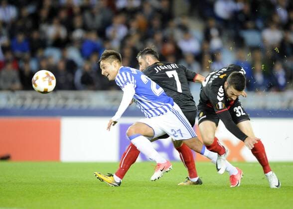 Partido de la Europa League entre la Real Sociedad y el Vardar en Anoeta. En la imagen, Bautista. Europa League match between Real Sociedad and Vardar. In this picture, Bautista. 
