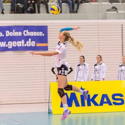 Michaela Wessely Black White Erfurt 11 indicating Volleyball 1 Bundesliga Women Black White Erfurt Red Ravens Vilsbiburg xprx