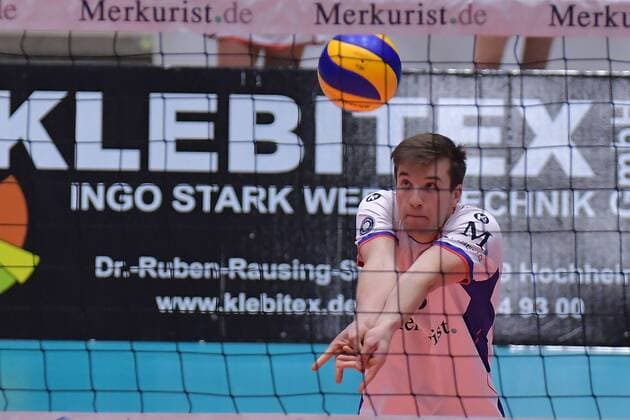 04 11 2017 xtkx Volleyball Men United Volleys Frankfurt TSV Herrsching emspor v Julian Zenger United Volleys Frankfurt