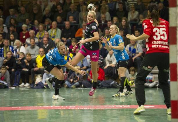 Buxtehuder SV vs TuS Metzingen Handball 1 Bundesliga 04 11 17 Shenia Minevskaja Nr 13 TuS Metzingen Buxtehuder SV vs. TuS Metzingen xtsx