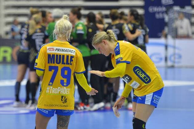 November 4, 2017 - Bucharest, Romania - Nykobing s Kristina Kristiansen and Sarah Iversen disappointed after the Handball EHF WomenÃ¢â‚¬â ¢s Champions League, Group Match between Csm Bucharest (ROU) Nykobing Falster (DEN) on 3 November 2017 in Bucharest, Romania. Csm Bucharest v Nykobing Falster - EHF Women s Champions League  - ZUMAn230 20171104_zaa_n230_595 Copyright: xAlexxNicodimx