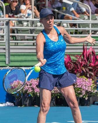 November 4, 2017 - Delray Beach, Florida, US - Tennis legend CHRIS EVERT in action on court at the Delray Beach Stadium and Tennis Center in Florida during the 2017 Chris Evert Raymond James Pro-Celebrity Tennis Classic. Chris Evert Charities has raised more than $23 million in an ongoing campaign for Florida s most at-risk children. 2017 Chris Evert Pro-Celebrity Ternnis Classic - ZUMAd84_ 20171104_zaf_d84_009 Copyright: xArnoldxDrapkinx