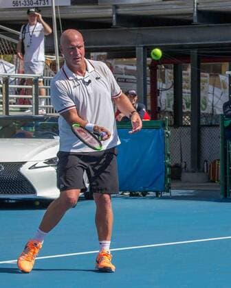 November 4, 2017 - Delray Beach, Florida, US - LUKE JENSEN, Tennis Coach and ambidextrous former.tennis pro in action on court at the Delray Beach Stadium and Tennis Center in Florida during the 2017 Chris Evert Raymond James Pro-Celebrity Tennis Classic. Chris Evert Charities has raised more than $23 million in an ongoing campaign for Florida s most at-risk children. Jensen at 2017 Chris Evert Pro-Celebrity Ternnis Classic - ZUMAd84_ 20171104_zaf_d84_024 Copyright: xArnoldxDrapkinx