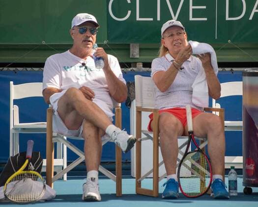 November 4, 2017 - Delray Beach, Florida, US - Talk-show host and author, Dr. PHIL McGRAW, and Tennis Legend MARTINA NAVRATILOV on court at the Delray Beach Stadium and Tennis Center in Florida during the 2017 Chris Evert Raymond James Pro-Celebrity Tennis Classic. Chris Evert Charities has raised more than $23 million in an ongoing campaign for Florida s most at-risk children. Dr.Phil & Navratilova at 2017 Chris Evert Pro-Celebrity Ternnis Classic - ZUMAd84_ 20171104_zaf_d84_051 Copyright: xArnoldxDrapkinx