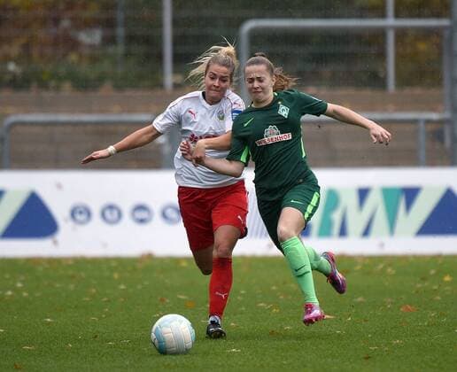 05 11 2017 xhbx Football 1 Bundesliga Women 1 FFC Frankfurt SV Werder Bremen emspor v 1 Lily Agg 1 FFC Frankfurt Nina Lührsen SV Werder Bremen Women Frankfurt am Main