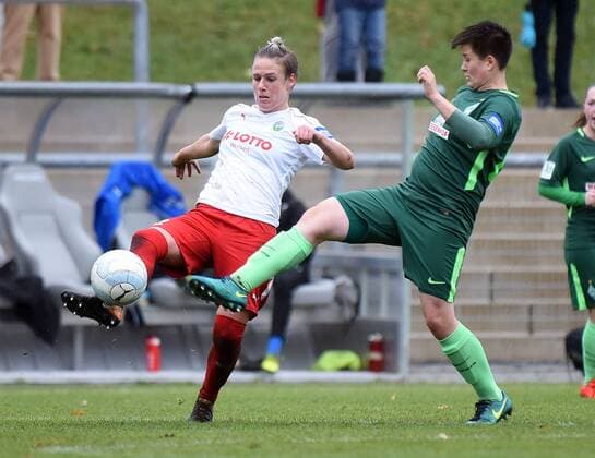 05 11 2017 xhbx Football 1 Bundesliga Women 1 FFC Frankfurt SV Werder Bremen emspor v 1 Sophie Schmidt 1 FFC Frankfurt Nora Clausen SV Werder Bremen Women Frankfurt am Main