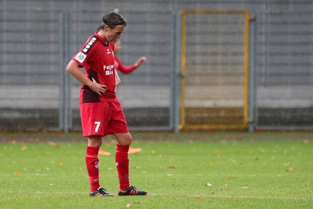 Anne Van Bonn Sand 7 disappointed with the defeat disappointment after the final whistle lost losers frustration disappointed pessimistic football Allianz Women Bundesliga TSG 1899 Hoffenheim SC Sand xozx