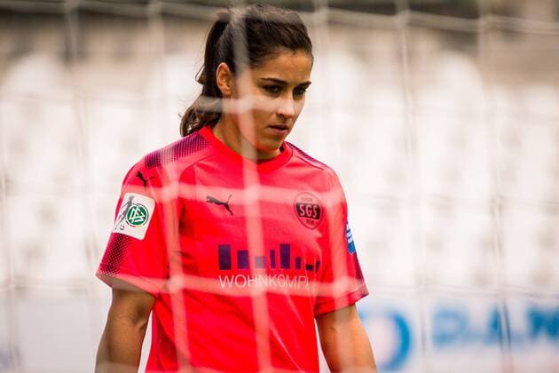 GER AFBL SGS Essen vs Turbine Potsdam 05 11 2017 Stadion Essen Essen GER AFBL SGS Essen vs Turbine Potsdam picture picture shows Lisa Weiss SGS Essen 1 nordphotox xRauch nph00251