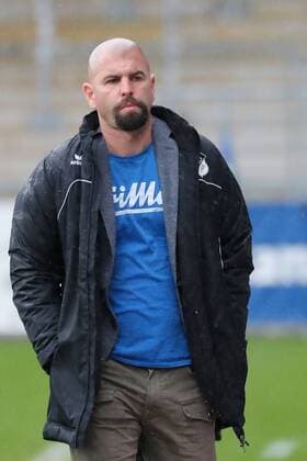 Sascha Glass Trainer Head Coach SC Sand Single Action Action Soccer Allianz Women Bundesliga TSG 1899 Hoffenheim SC Sand xozx