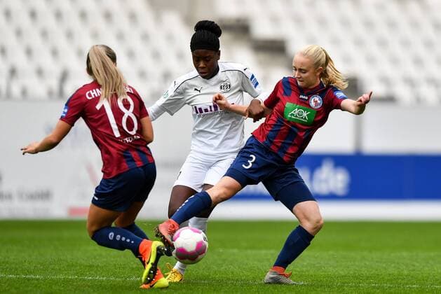 Etonam Nicole Anyomi SGS 17 Caroline Siems Potsdam 3 Football Allianz Women Bundesliga SGS Essen 1 FFC Turbine Potsdam xmkx