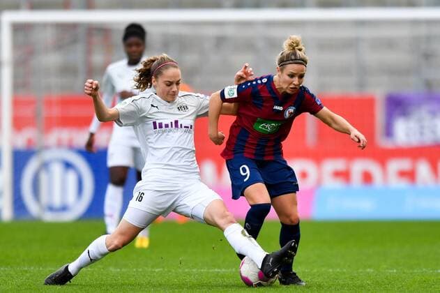 Jacqueline Klasen SGS 16 can stop Svenja Huth Potsdam 9 Soccer Allianz Women Bundesliga SGS Essen 1 FFC Turbine Potsdam xmkx