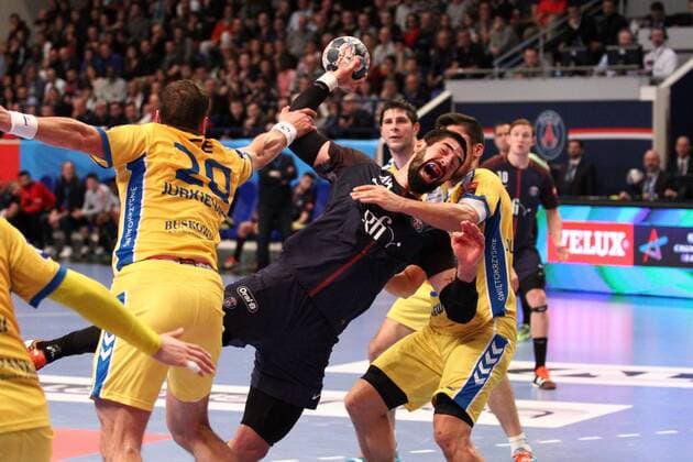 Nikola Karabatic Paris HANDBALL Paris Saint Germain Handball vs PGE Vive Kielce Velux EHF Champions League 6eme journee 05 11 2017 KevinDomas Panoramic 