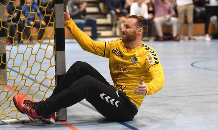05 11 2017 Handball Season 2017 2018 3 League Men HC Erlangen HCE II TV Großwallstadt Philipp Walzik 1 HC Erlangen II conceding