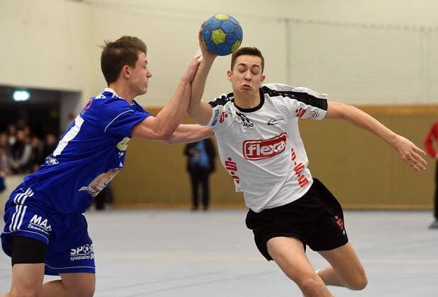05 11 2017 xpsx Handball A Youth 1 Bundesliga HSG Hanau TVG Junior Academy v Tim Timglöckner TVG Tarek Marshal Hanau Hanau Hessen Germany