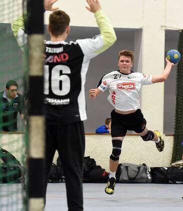 05 11 2017 xpsx Handball A Youth 1 Bundesliga HSG Hanau TVG Junior Academy v l Robert Tschuri TVG Leon Götz Hanau Hanau Hessen Germany