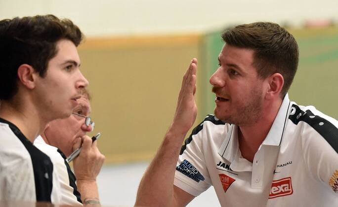 05 11 2017 xpsx Handball A Youth 1 Bundesliga HSG Hanau TVG Junior Academy v l Coach Hannes Geist Hanau Hanau Hessen Germany