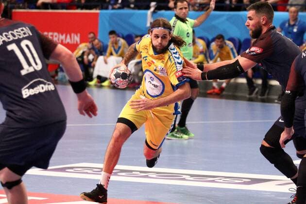 Dean Bombac Kielce HANDBALL Paris Saint Germain Handball vs PGE Vive Kielce Velux EHF Champions League 6eme journee 05 11 2017 KevinDomas Panoramic 