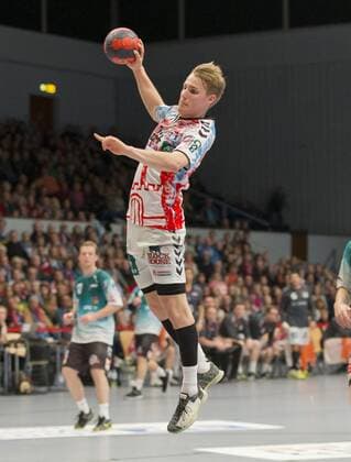 Handball Handball 3 Liga Nord 2017 2018 Handball Sportverein Hamburg vs Oranienburger HC Christopher Rix Hamburg successful goal throw Sporthalle Hamburg Hamburg