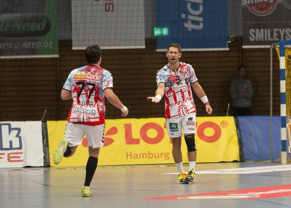 Handball Handball 3 Liga Nord 2017 2018 Handball Sportverein Hamburg vs Oranienburger HC Kevin Herbst Hamburg Stefan Schröder Schroeder Hamburg Cheers Sports Hall Hamburg Hamburg