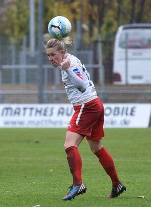 05 11 2017 xhbx Football 1 Bundesliga Women 1 FFC Frankfurt SV Werder Bremen emspor v l Marith Priessen 1 FFC Frankfurt Frankfurt am Main