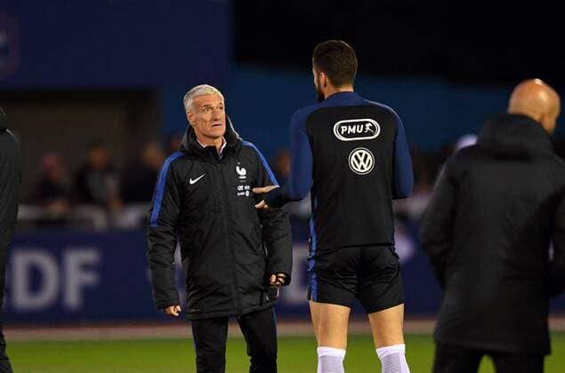 Didier Deschamps Olivier Giroud FOOTBALL Entrainement Equipe de France Clairefontaine 06 11 2017 AnthonyBIBARD FEP Panoramic 