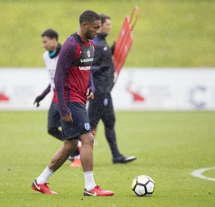 Fu?ball, Training Nationalteam England England Training Joe Gomez of England during training at St Georges Park, Burton upon Trent Content Not Available For UK Newspapers Copyright: xJAMESxWILSONx FIL-10915-0007