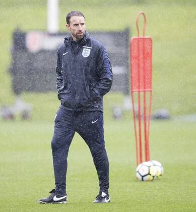 Fu?ball, Training Nationalteam England England Training Gareth Southgate of England during training at St Georges Park, Burton upon Trent Content Not Available For UK Newspapers Copyright: xJAMESxWILSONx FIL-10915-0015