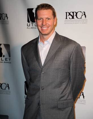 November 7, 2017 - FILE - HARRY LEROY HALLADAY III (born May 14, 1977 died November 7, 2017). He was flying his Icon A5, a two-person, single engine amphibian plane when the plane went down in the Gulf of Mexico. Nicknamed Doc , was an American professional baseball player who pitched in Major League Baseball MLB Baseball Herren USA for the Toronto Blue Jays and Philadelphia Phillies between 1998 and 2013. His nickname was a reference to Wild West gunslinger Doc Holliday. Pictured: May 10, 2012 - Philadelphia, Pennsylvania, U.S - Phillies pitcher, ROY HALLADAY, at the 5th annual a Chase Utley All-Star Animals Casino Night that was held at the world famous Electric Factory. The event is held to support the Pennsylvania SPCA efforts to stop cruelty against animals. Roy Halladay 1977 - 2017 MLB Pitcher - ZUMArf1_ 20171107_sha_rf1_273 Copyright: xRickyxFitchettx