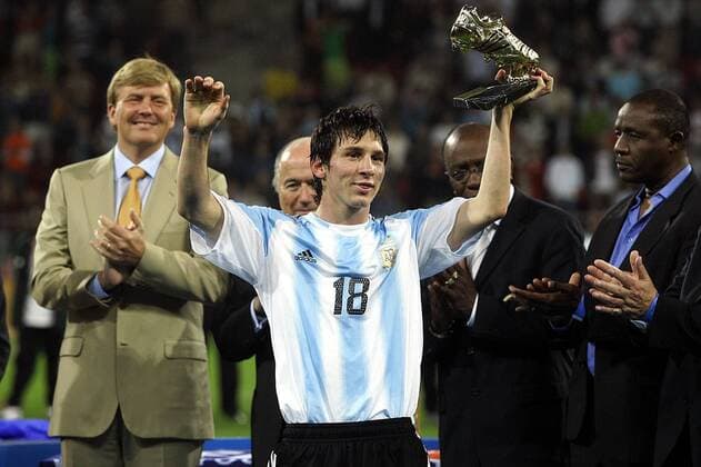 utrecht 02 07 2005 world youth championship nexxt2005 final argentina nigeria 2 1 lionel messi argentina nigeria