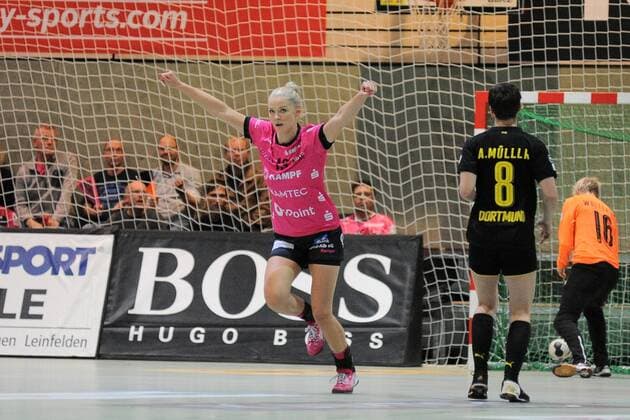 Shenia Minevskaja TuSies Metzingen 13 TusSies Metzingen Handball League match 08 11 2017 Photo TBaur Eibner Metzingen Copyright: xBaurT Eibner-Pressefotox EP_ToBa