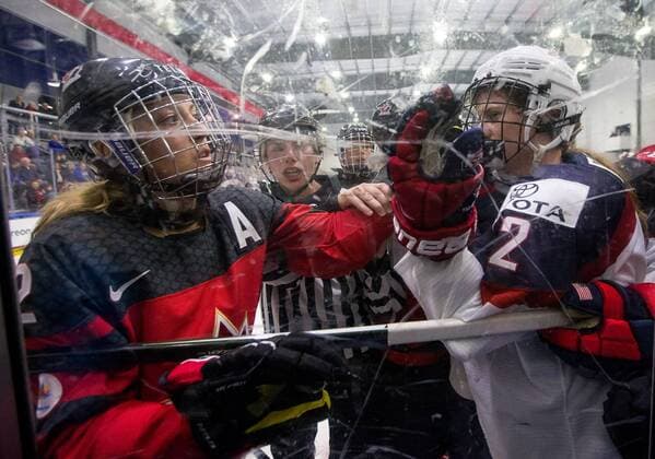 November 8, 2017 - Florida, U.S. - LOREN ELLIOTT Times .Canada s Meghan Agosta (left) gets into a tussle with the United States Kelly Pannek (right) during the third period of a Four Nations Cup hockey game between the U.S. Womeno¢s national team Nationalteam and Canada at Florida Hospital Center Ice in Wesley Chapel, Fla., on Wednesday, Nov. 8, 2017. Women s Hockey 2017: Four Nations Cup - ZUMAs70_ 20171108_zan_s70_035 Copyright: xLorenxElliottx