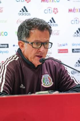 Mexico s coach Juan Carlos Osorio pictured during a press conference PK Pressekonferenz of Mexican national soccer team El Tri, Thursday 09 November 2017, in Brussels. The team will be playing a friendly game against Balgium on 10th November. BRUNOxFAHY  x05197274x