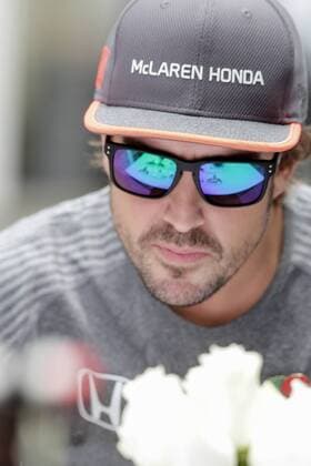 November 9, 2017 - Sao Paulo, Brazil - Fernando Alonso, a McLaren driver in the pit of the Interlagos Autodrome in southern Sao Paulo on Thursday, 09, during preparations for the Brazilian Grand Prix of Formula 1, which takes place on Sunday, 12 Brazil F1 GP preparations - ZUMAo70_ 80792633st Copyright: xDarioxOliveirax