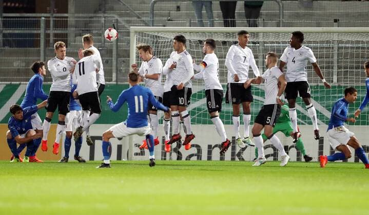Germany Italy Soccer U20 International Match Chemnitz 09 11 2017 community4you Arena Soccer U20 International Germany vs Italy Goal for Italy scored 0 goal and scorer Simone Edera mi U20 Italy