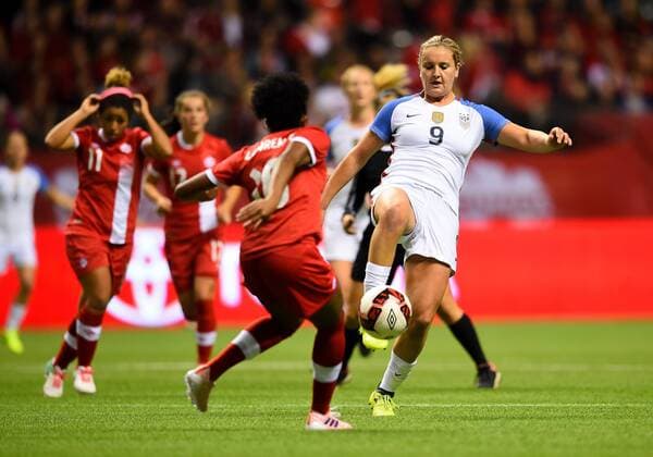 November 9, 2017 - Vancouver, Canada - Vancouver, Canada - Thursday November 09, 2017: Lindsey Horan during an International Friendly Länderspiel match between the Women s National teams of the United States (USA) and Canada (CAN) at BC Place. Lindsey Horan - ZUMAt139 20171109_zaa_t139_015 Copyright: xBradxSmithx