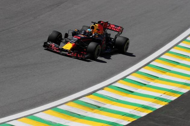 10.11.2017 - Free Practice 1, Daniel Ricciardo (AUS) Red Bull Racing RB13 Brazilian Grand Prix, Sao Paulo, Interlagos 9 - 12 November 2017 10.11.2017 - Free Practice 1, Daniel Ricciardo (AUS) Red Bull Racing RB13 