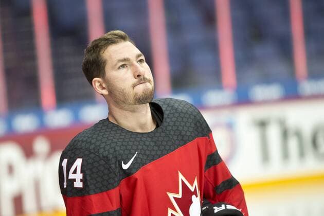 Eishockey, Karjala Cup, Kanada - Schweden Brandon Kozun 14, Canada during their Icehockey Karjala tournament Canada vs. Sweden match in Hartwall Arena 10. November 2017 in Helsinki, Finland.  Copyright: xTomixHänninenx NP24_np24SPO1027181095