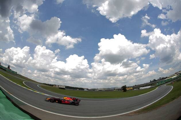 10.11.2017 - Free Practice 2, Daniel Ricciardo (AUS) Red Bull Racing RB13 Brazilian Grand Prix, Sao Paulo, Interlagos 9 - 12 November 2017 10.11.2017 - Free Practice 2, Daniel Ricciardo (AUS) Red Bull Racing RB13 