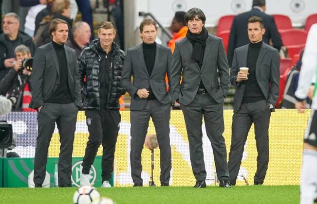 DFB coach Joachim Jogi LOEW LÖW Thomas SCHNEIDER DFB assistant coach Marcus SORG assistant coach DFB Miroslav KLOSE assistant coach DFB assistant coach Toni KROOS DFB 8 ENGLAND GERMANY friendly match German national football team DFB on 10 11 2017 in the W e m b l e y S t a d i o n London United Kingdom
