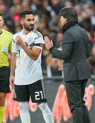 DFB national coach Joachim Jogi LOEW LÖW Ilkay GUENDOGAN DFB 21 ENGLAND GERMANY friendly match friendly match German national football team DFB on 10 11 2017 in W e m b l e y S t a d i o n London United Kingdom