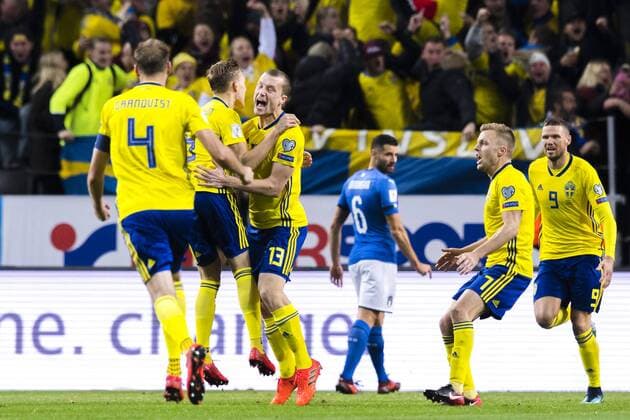 Fußball, WM Playoffs, Schweden - Italien Fußball, WM Playoffs, Schweden - Italien 171110 Sveriges Jakob Johansson jublar efter 1-0 under fotbollsmatchen i VM-kvalets play-off mellan Sverige och Italien den 10 november 2017 i Stockholm.  Copyright: LUDVIGxTHUNMAN BB171110LT074