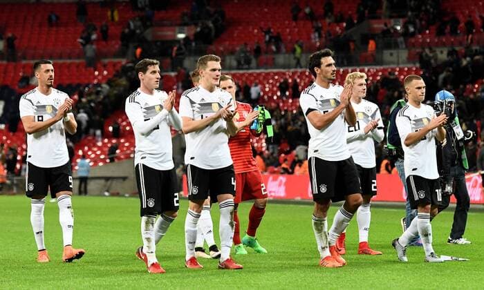 10 11 2017 xfux Football Laender match Friendly match England Germany emspor v l Player German football national team DFB disappointed disappointed looking dissapointed London